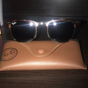 RAY BAN CLUBMASTER CLASSIC SUNGLASSES